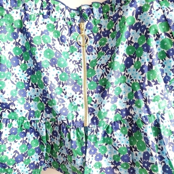 NWT Zara Ditsy Floral Puff Sleeve Cropped Blouse Top Size Medium - Picture 10 of 13